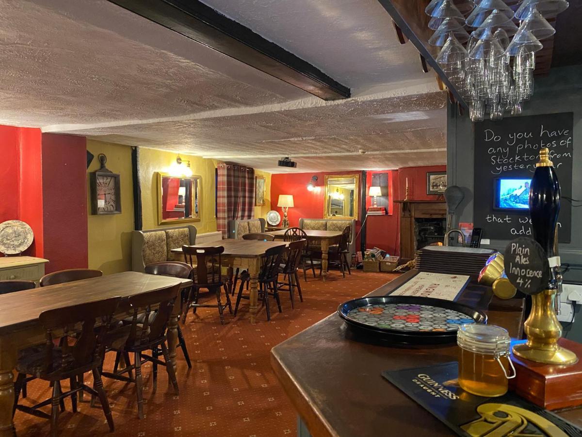 The Carriers Arms Hotel Codford St Mary Екстериор снимка